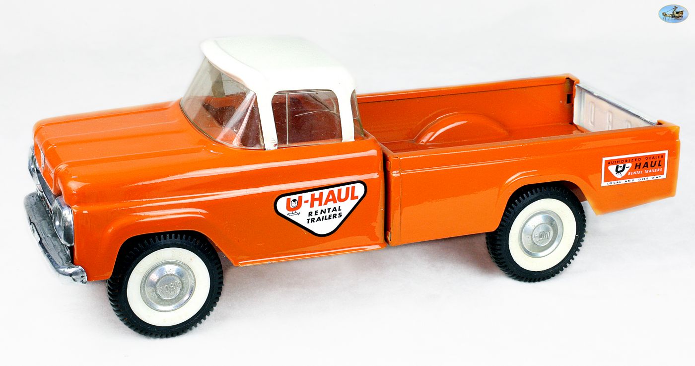 Offered is a fabulous original vintage U-HAUL truck toy from the 1950s, mad...
